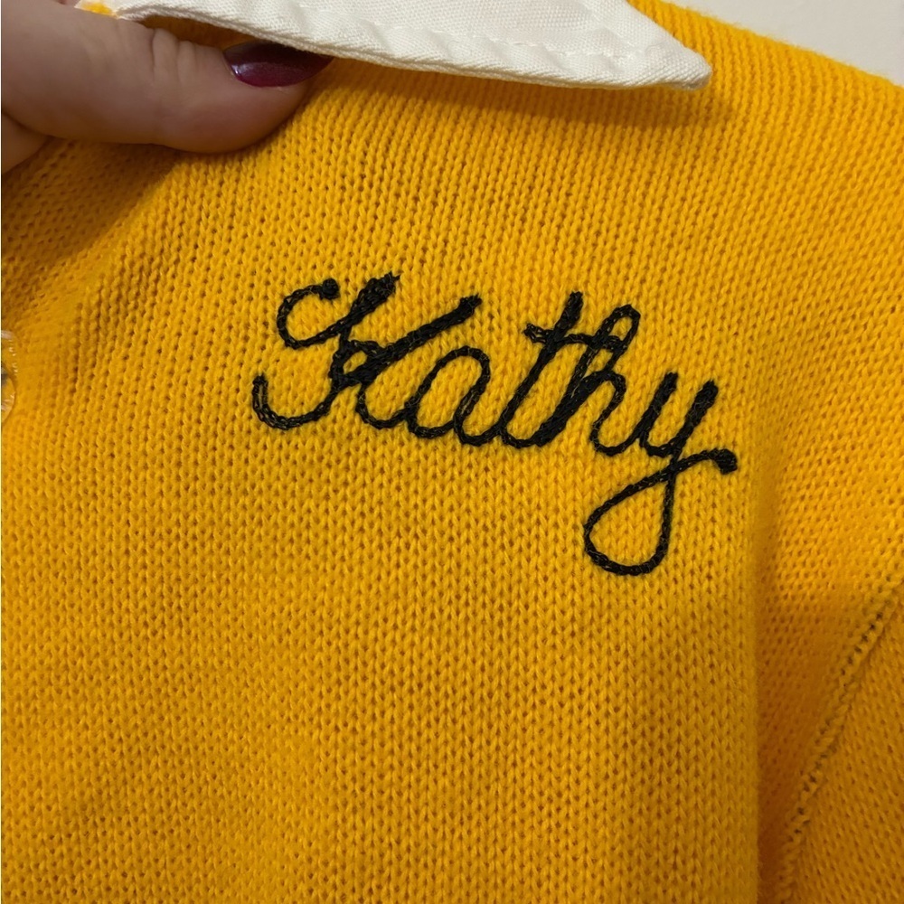Vintage sweater Size M - Picture 3 of 4